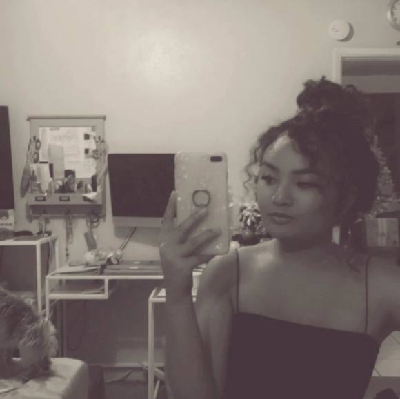 Meet your Posher, Sherilynn - Picture 3 of 3